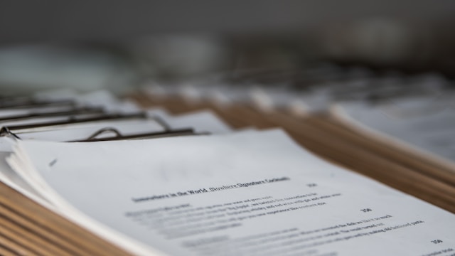 The Smart Way to Handle Paperwork in 2025