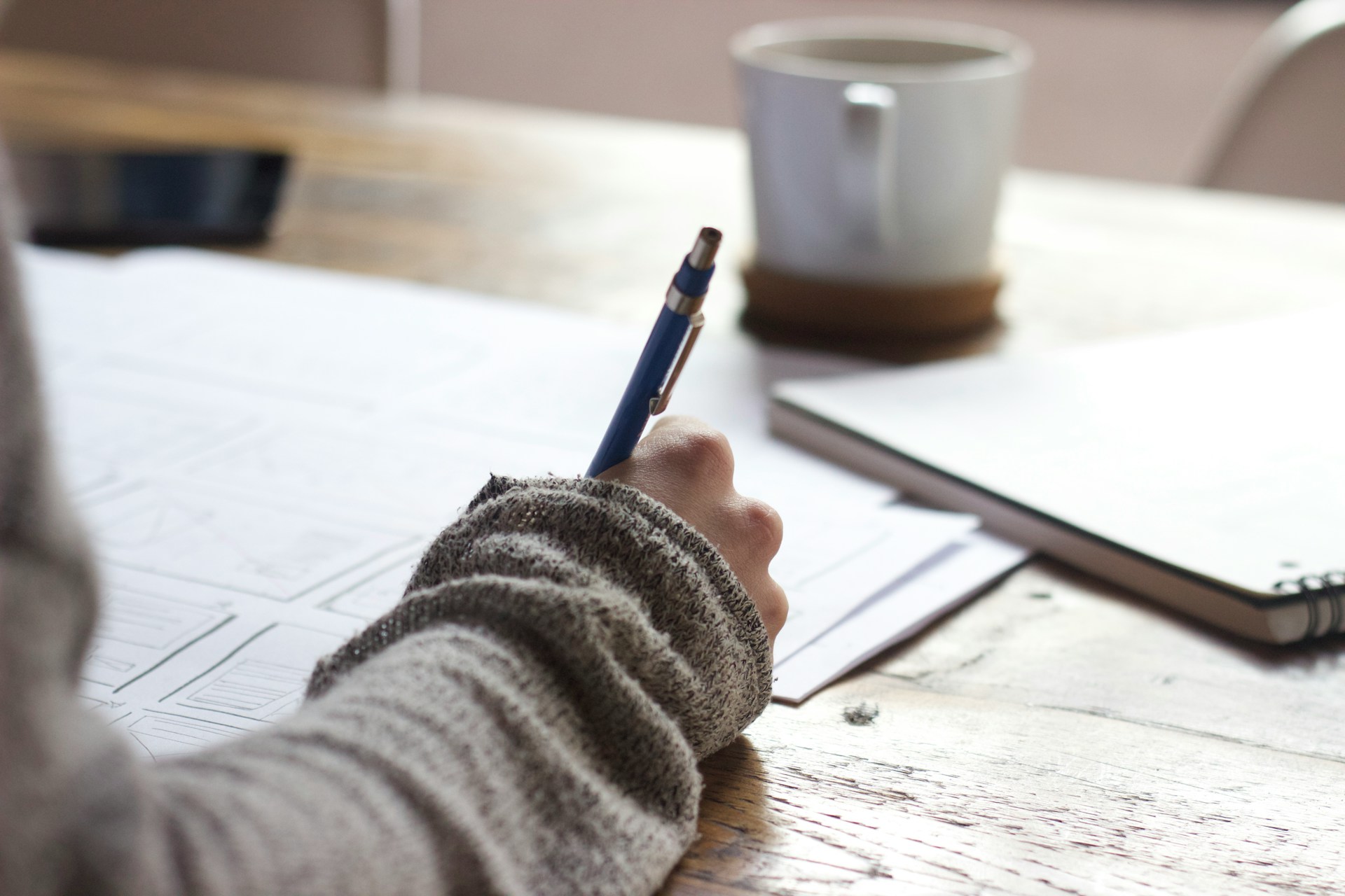 How to Write a Resume Summary That Gets Interviews