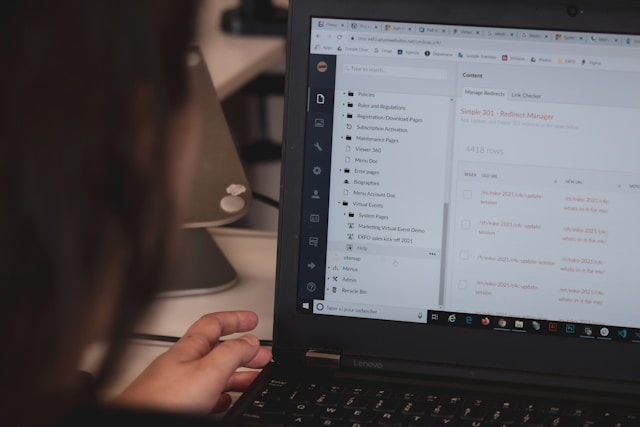 Why Online Document Builders Are Changing How Professionals Work
